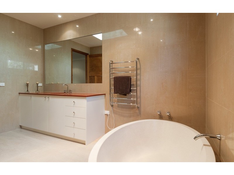 47 Belfast Road, Montrose VIC 3765