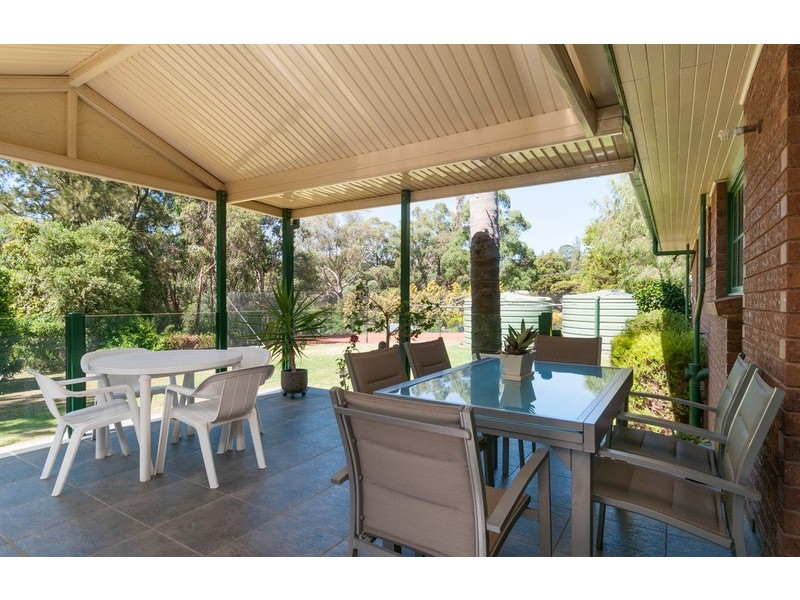 2 Tasman Court, Montrose VIC 3765