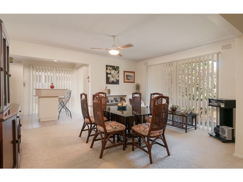 6 Elizabeth Court, Mooroolbark VIC 3138