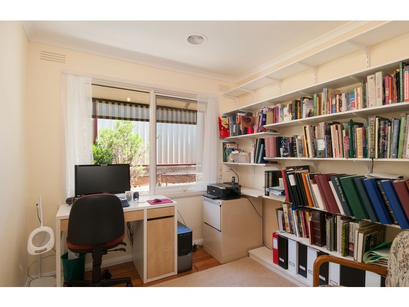 13 Coombah Court, Mooroolbark VIC 3138