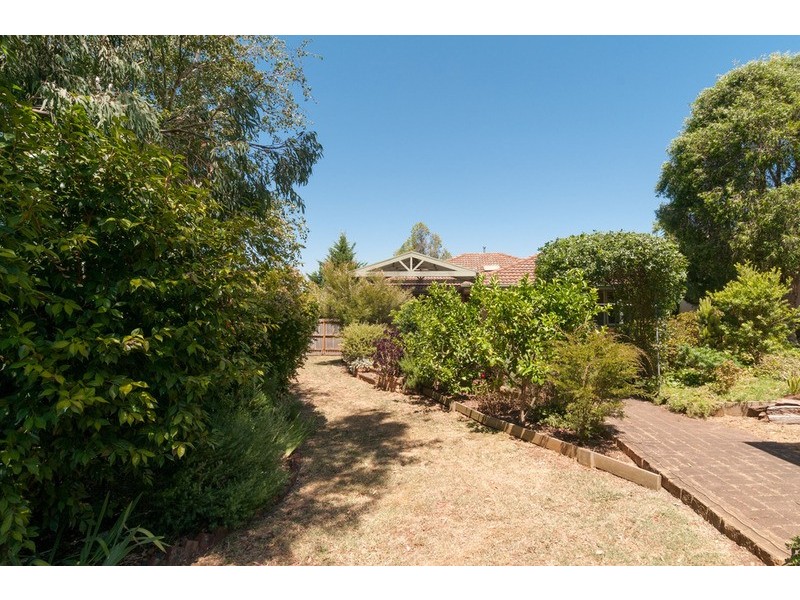 13 Coombah Court, Mooroolbark VIC 3138