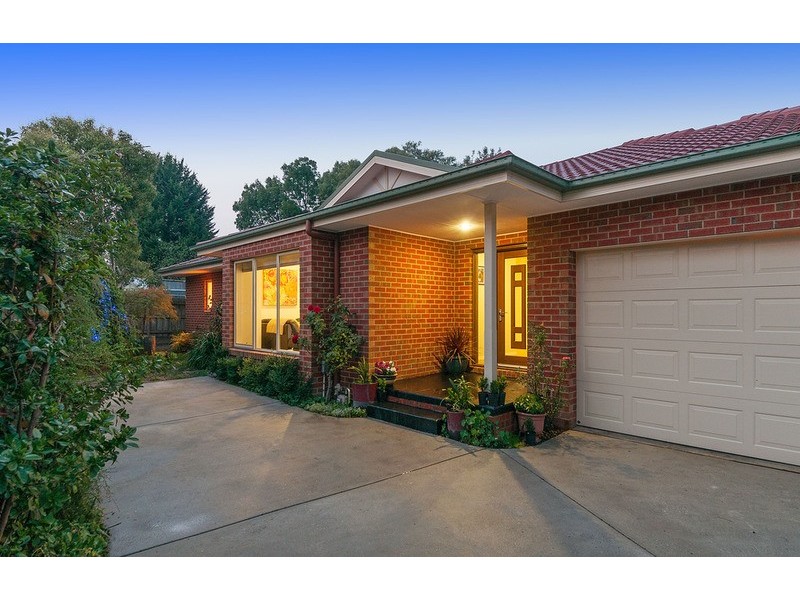 49a Pascoe Avenue, Croydon VIC 3136
