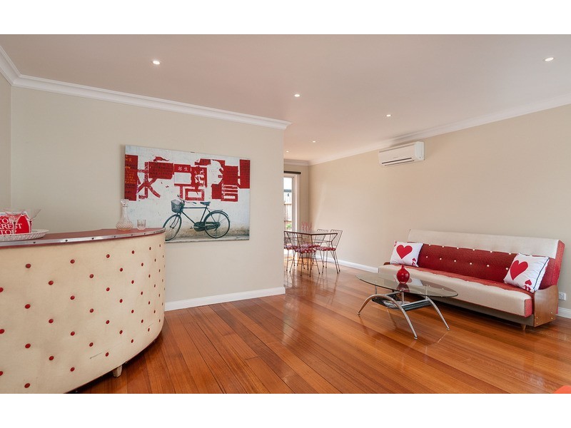 20 Lomond Avenue, Kilsyth VIC 3137