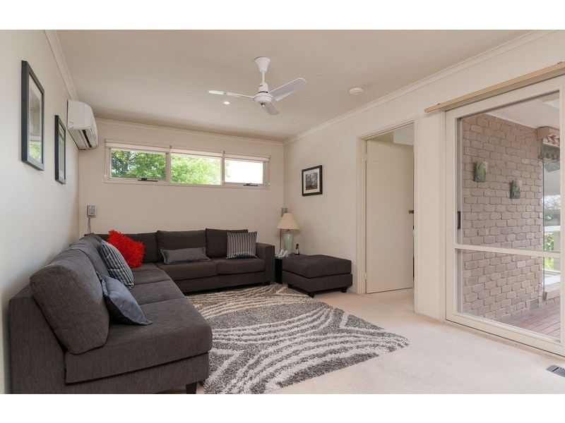 13 Mountfield Road, Kilsyth VIC 3137