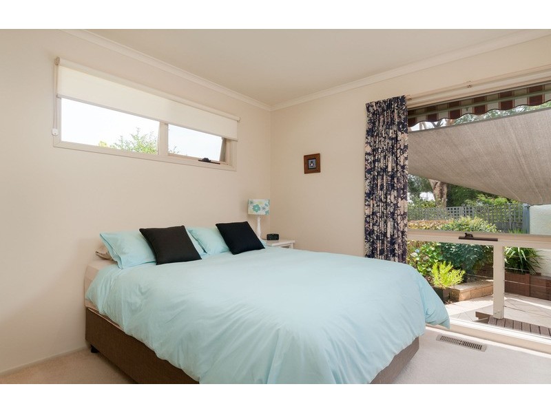 13 Mountfield Road, Kilsyth VIC 3137