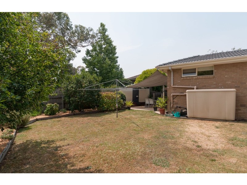 13 Mountfield Road, Kilsyth VIC 3137