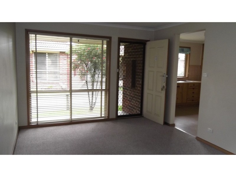 4/98 Sherlock Road, Mooroolbark VIC 3138