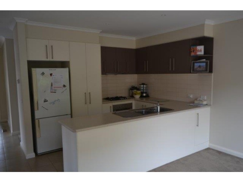 2/710 Mt Dandenong Road, Kilsyth VIC 3137