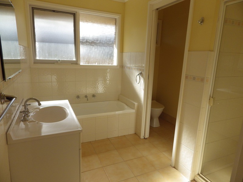 113 Lomond Avenue, Kilsyth VIC 3137