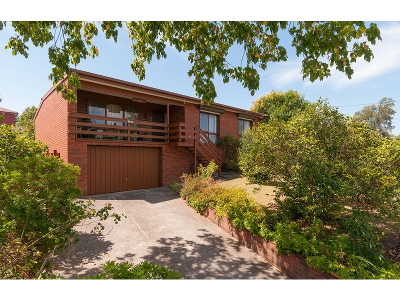 25 Kipling Avenue, Mooroolbark VIC 3138