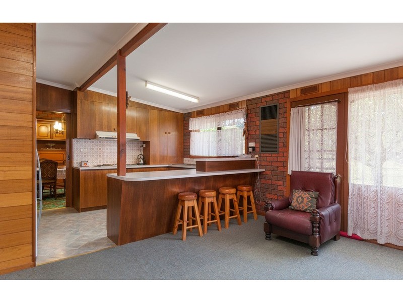 25 Kipling Avenue, Mooroolbark VIC 3138