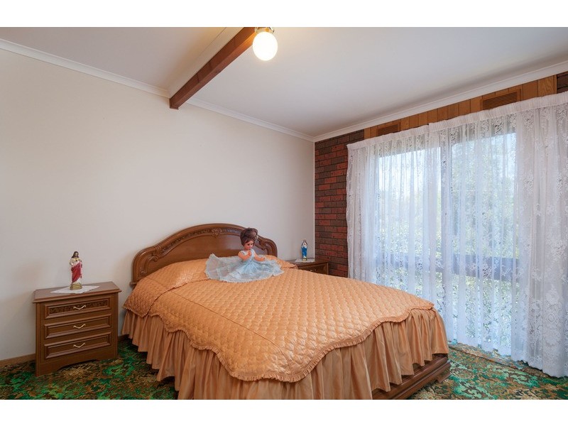 25 Kipling Avenue, Mooroolbark VIC 3138