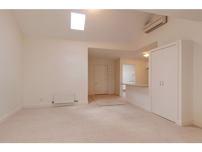 2/77-115 Mt Dandenong Road, Croydon VIC 3136