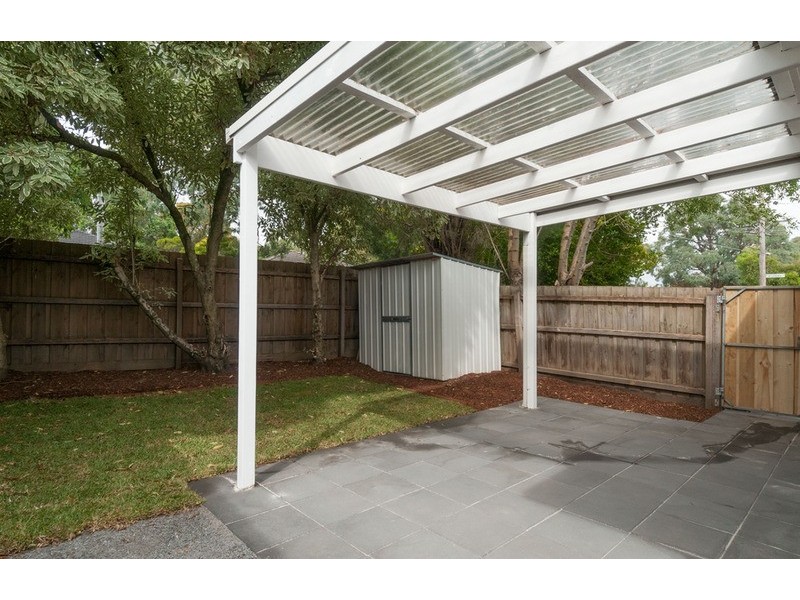 2 Gardenia Street, Croydon South VIC 3136