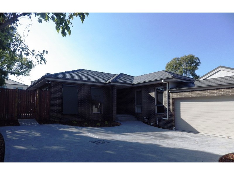 12a Saxon Drive, Mooroolbark VIC 3138