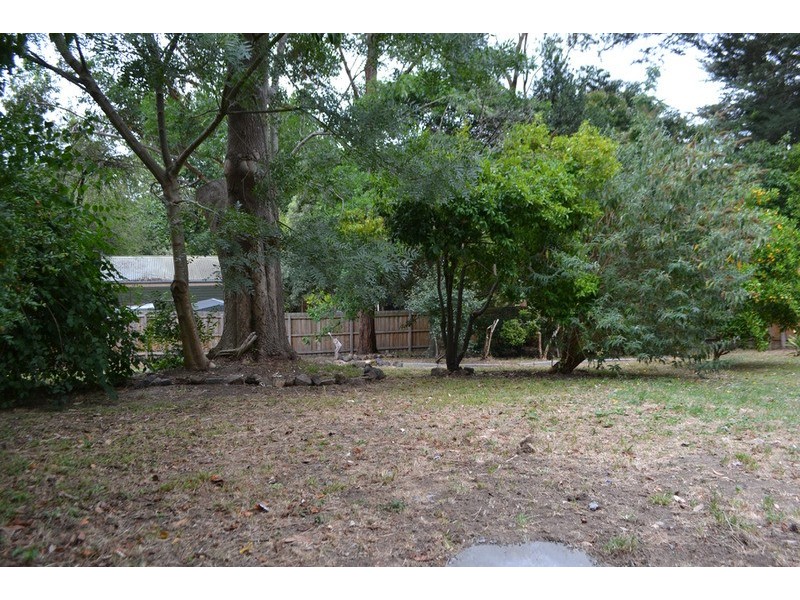 976 Mount Dandenong Tourist  Road, Montrose VIC 3765