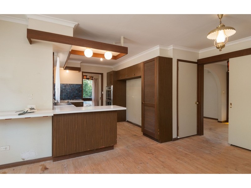 14 Alford Avenue, Mooroolbark VIC 3138