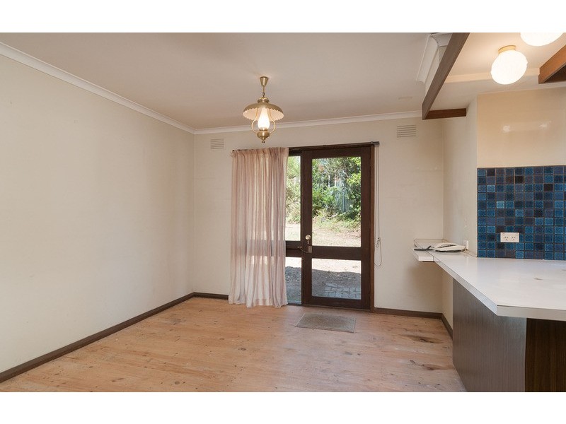 14 Alford Avenue, Mooroolbark VIC 3138