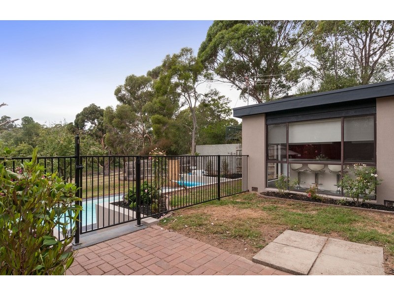 30 Rolloway Rise, Chirnside Park VIC 3116