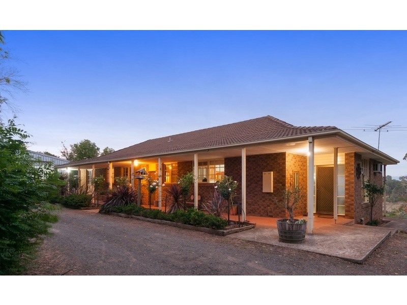 31 Bamfield Road, Mount Evelyn VIC 3796