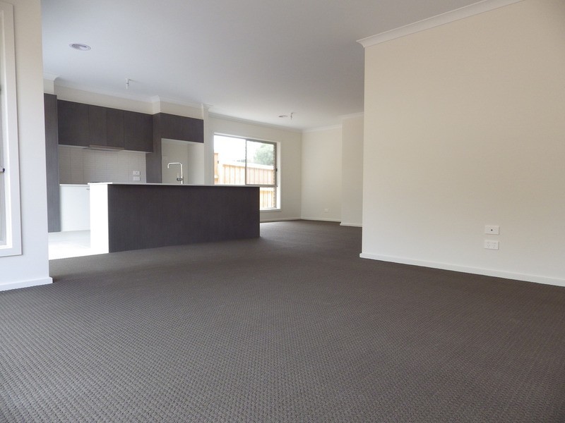 27/407 Dorset Road, Croydon VIC 3136