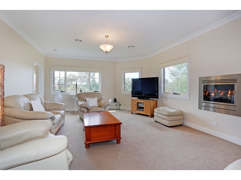 2/48 King Street, Yarra Glen VIC 3775