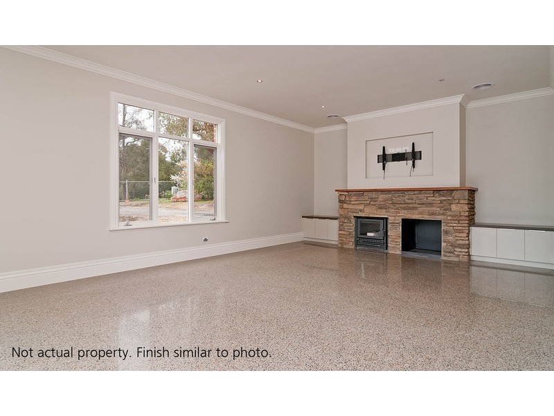 27 Cavehill Road, Lilydale VIC 3140