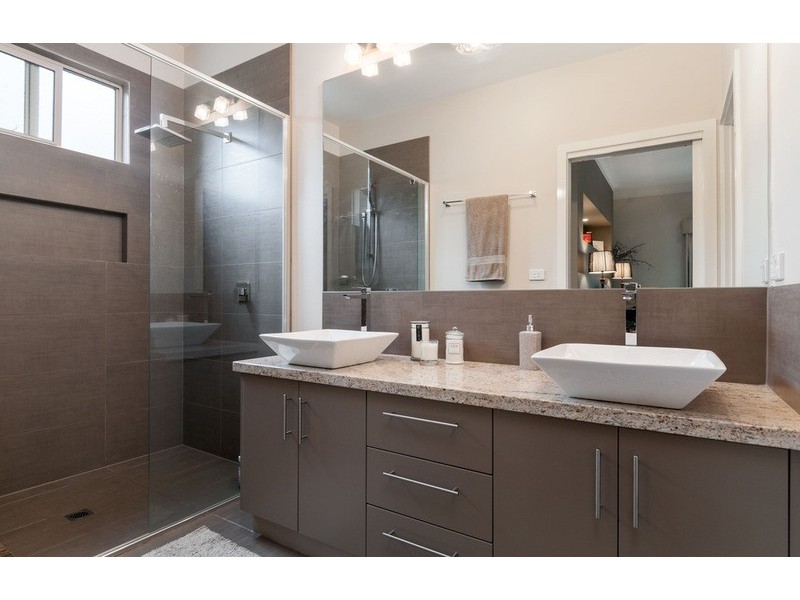 13 Hordern Road, Mount Evelyn VIC 3796