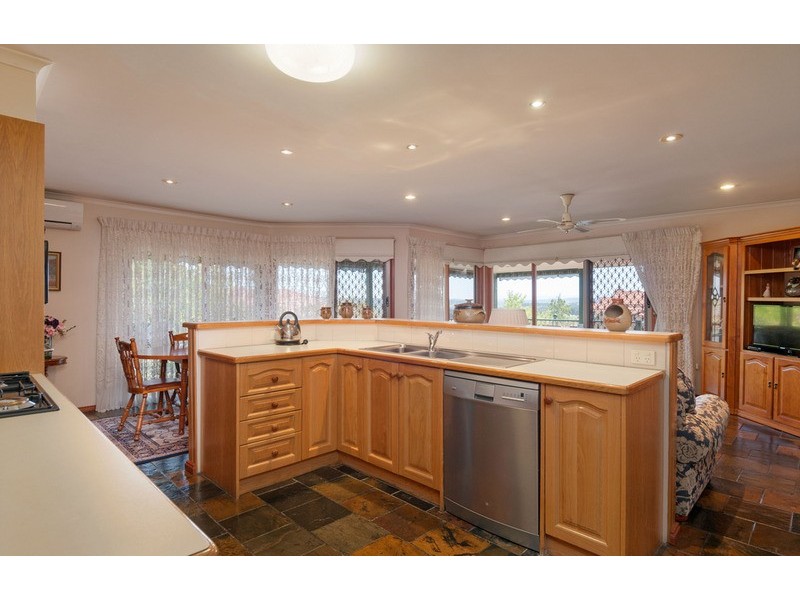 48 Billanook Way, Chirnside Park VIC 3116