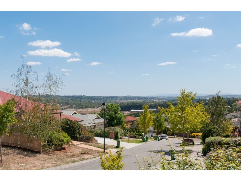 48 Billanook Way, Chirnside Park VIC 3116