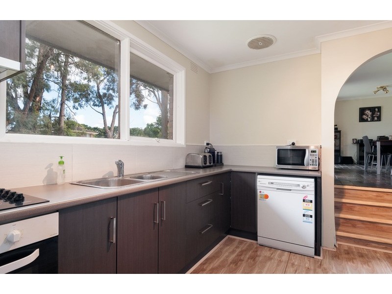 31 Mountfield Road, Kilsyth VIC 3137