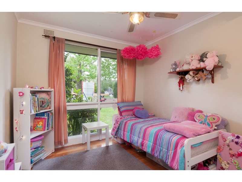 31 Mountfield Road, Kilsyth VIC 3137