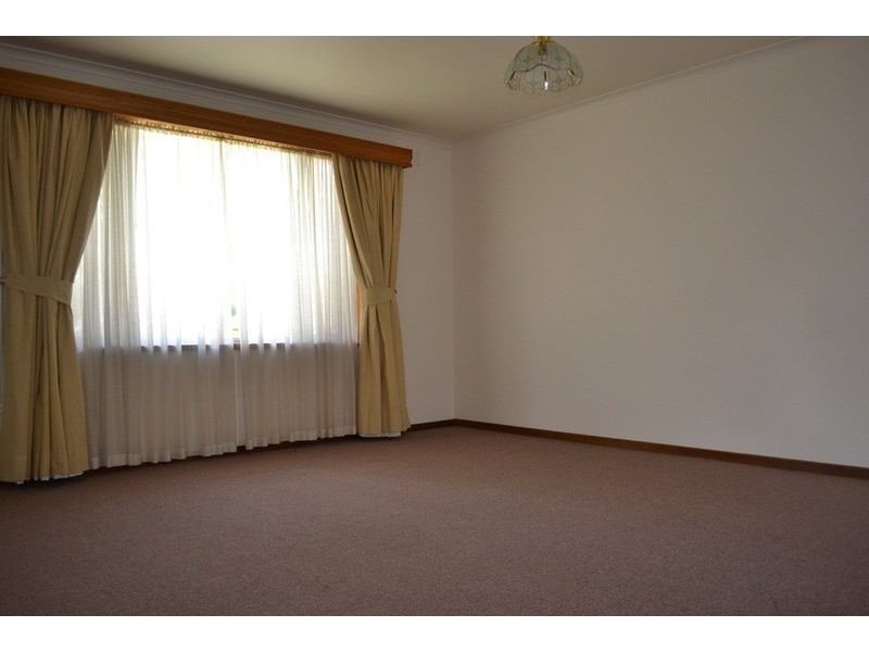 2/20 Heathwood Street, Ringwood East VIC 3135