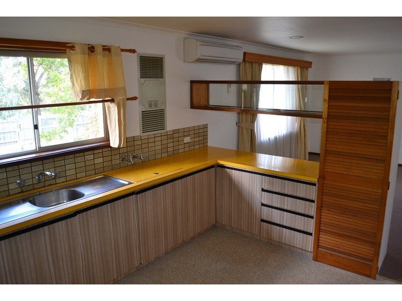 2/20 Heathwood Street, Ringwood East VIC 3135