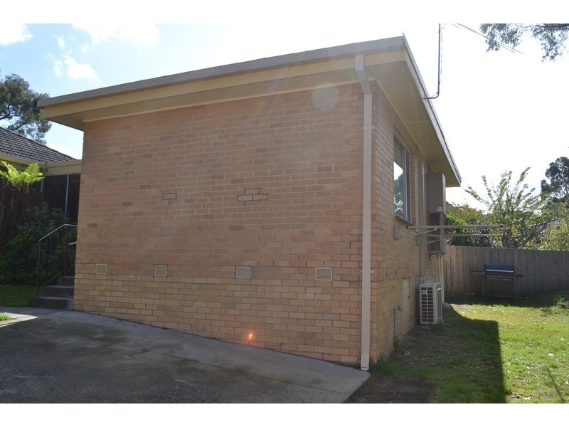 2/20 Heathwood Street, Ringwood East VIC 3135