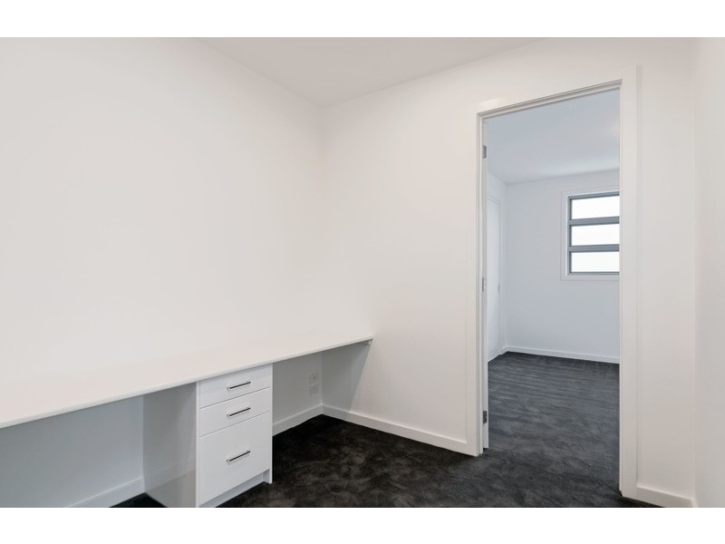 33 Morello Circle, Doncaster East VIC 3109