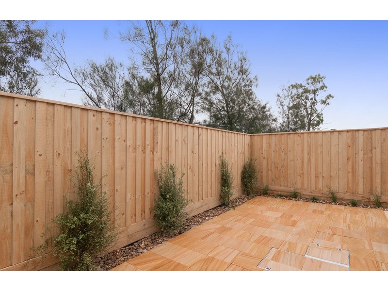 33 Morello Circle, Doncaster East VIC 3109