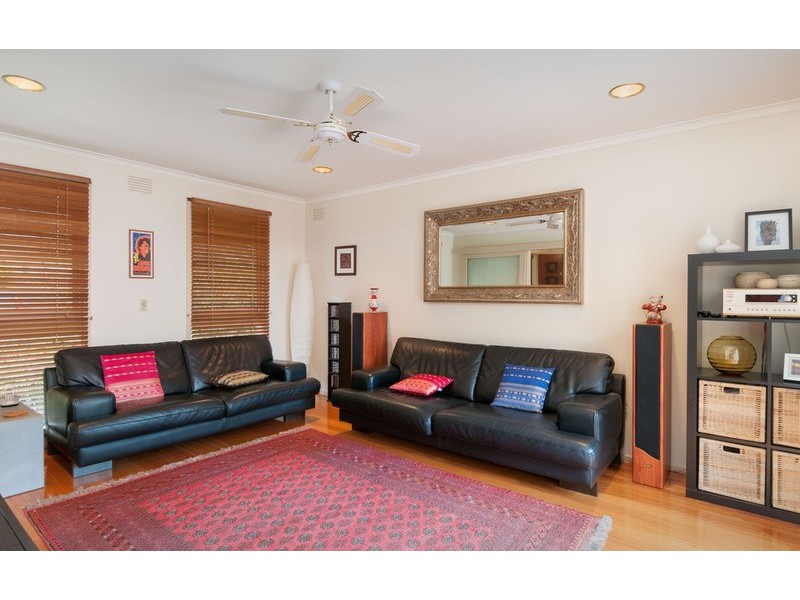 8 Alawara Drive, Mooroolbark VIC 3138