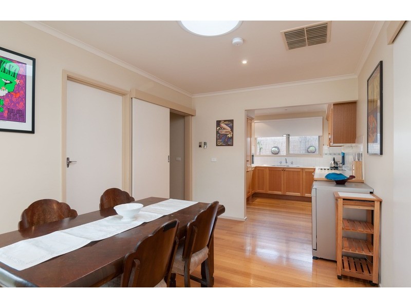 8 Alawara Drive, Mooroolbark VIC 3138