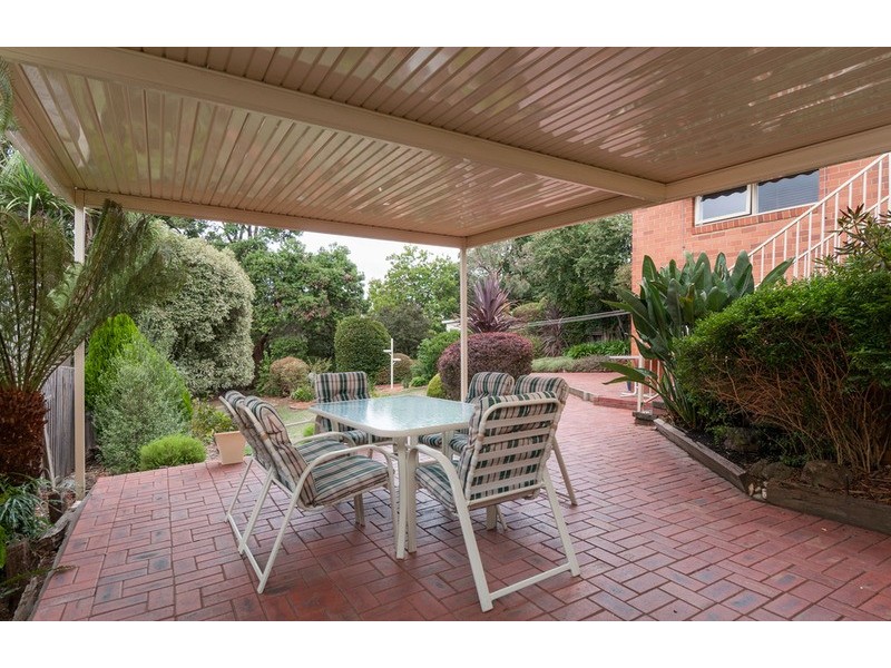 8 Alawara Drive, Mooroolbark VIC 3138