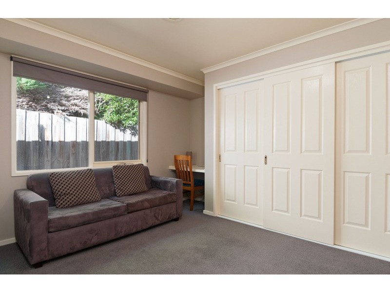 5 Glenbrook Close, Mooroolbark VIC 3138