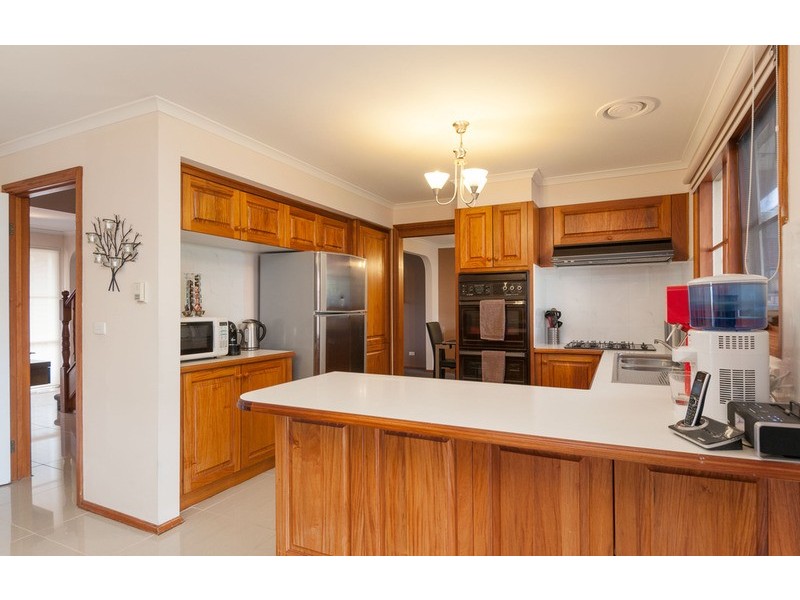 14 Partridge Way, Mooroolbark VIC 3138