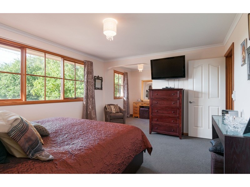 14 Partridge Way, Mooroolbark VIC 3138