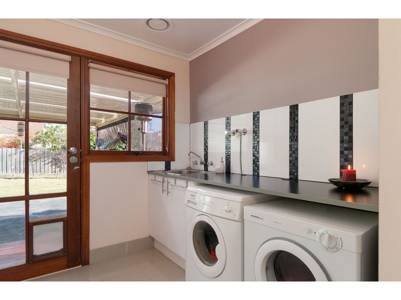 14 Partridge Way, Mooroolbark VIC 3138
