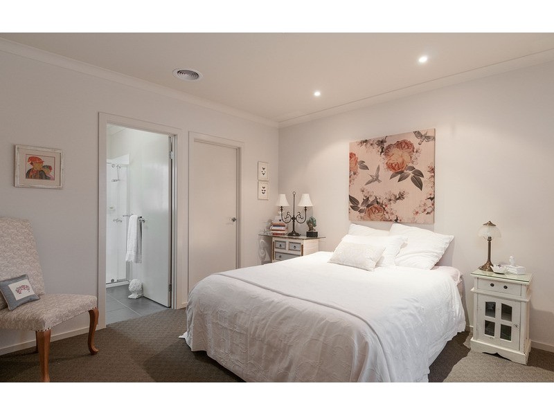 74a Balmoral Street, Kilsyth VIC 3137