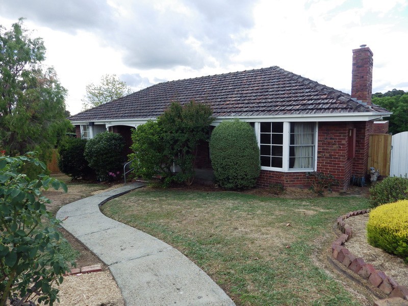 7 Sweetland Road, Mooroolbark VIC 3138