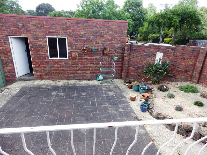 7 Sweetland Road, Mooroolbark VIC 3138