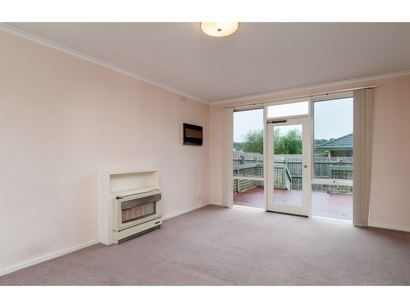 10a Pembroke Road, Mooroolbark VIC 3138