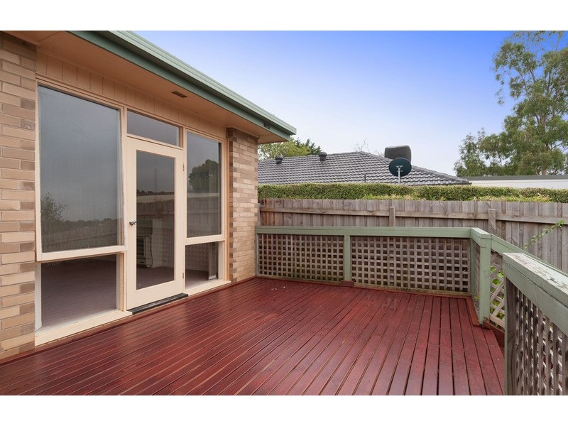 10a Pembroke Road, Mooroolbark VIC 3138