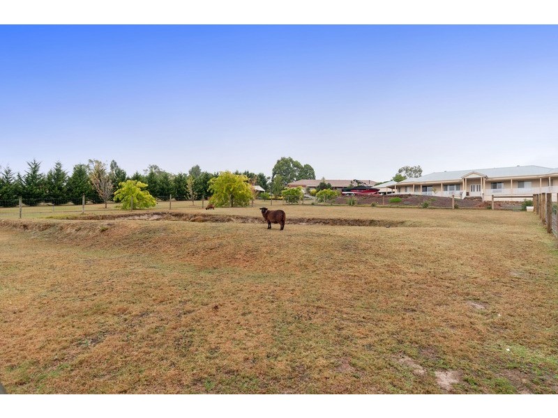 6a Bona Avenue, Healesville VIC 3777